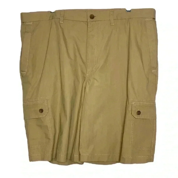 Haggar Men’s Comfort Cargo Shorts w/ Expandable Waist - Picture 1 of 6